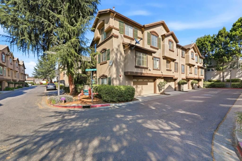 Image 32 of property listing at 3111 White Riesling Place, San Jose, CA 95135