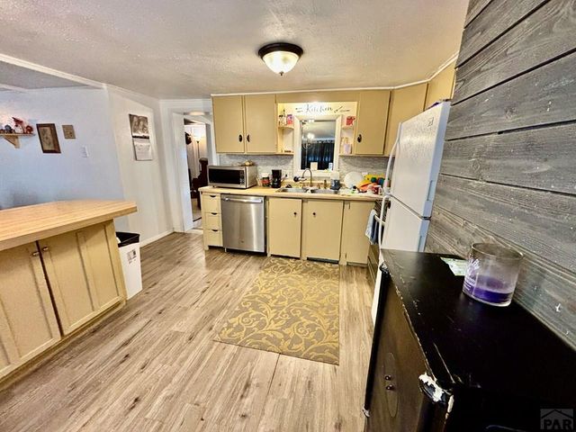 113 W 5th St, Ordway, CO 81063