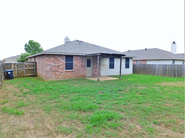 3303 Friesian Court, Denton, TX 76210