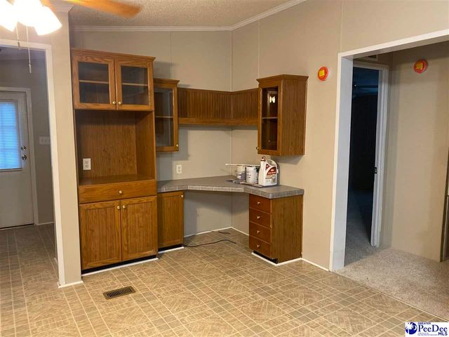 1055 Sugar Creek Cir, Florence, SC 29501