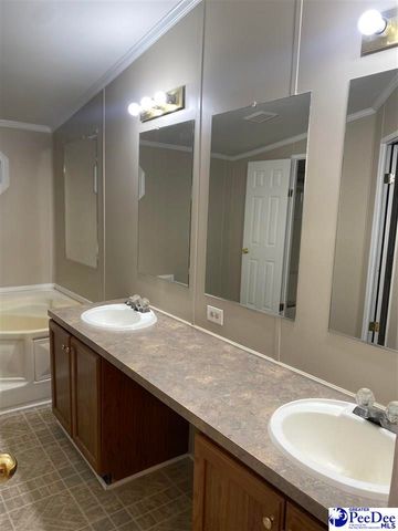 1055 Sugar Creek Cir, Florence, SC 29501