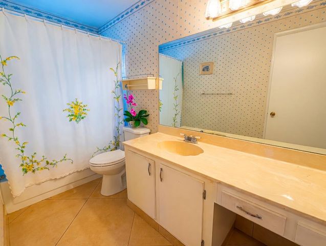 6304 Emerald Sky Lane, Greenacres, FL 33463