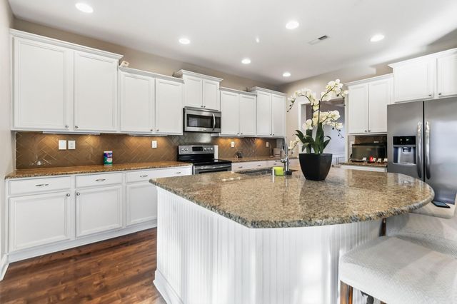113 Waterside Drive, Georgetown, KY 40324