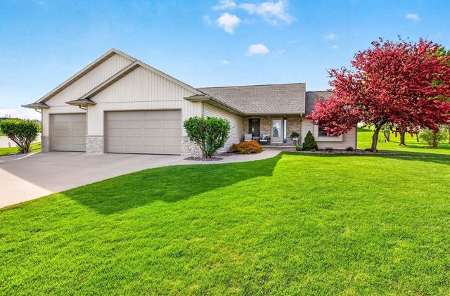 220 EAST RIDGE STREET, New London, WI 54961