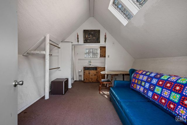 19182 Caliente Creek Road, Caliente, CA 93518