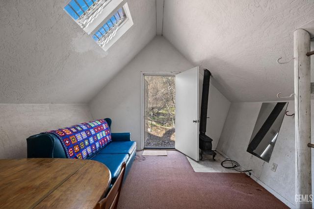 19182 Caliente Creek Road, Caliente, CA 93518