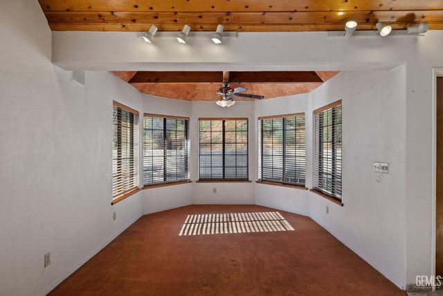 19182 Caliente Creek Road, Caliente, CA 93518