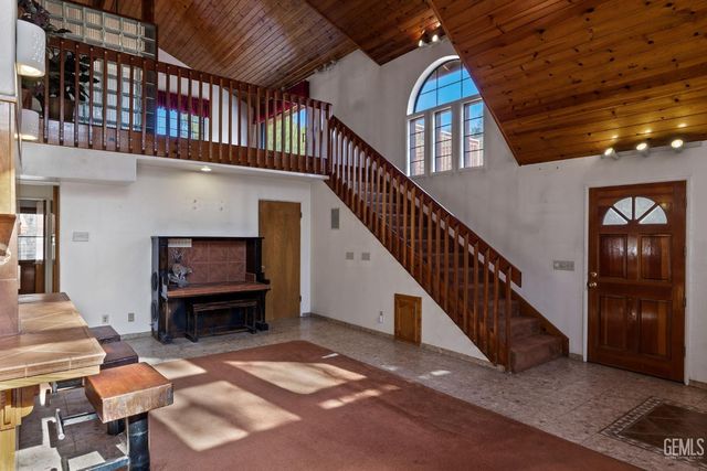 19182 Caliente Creek Road, Caliente, CA 93518