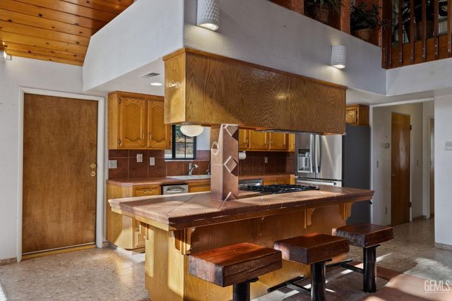 19182 Caliente Creek Road, Caliente, CA 93518