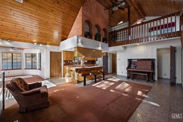 19182 Caliente Creek Road, Caliente, CA 93518