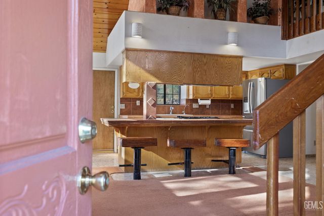 19182 Caliente Creek Road, Caliente, CA 93518