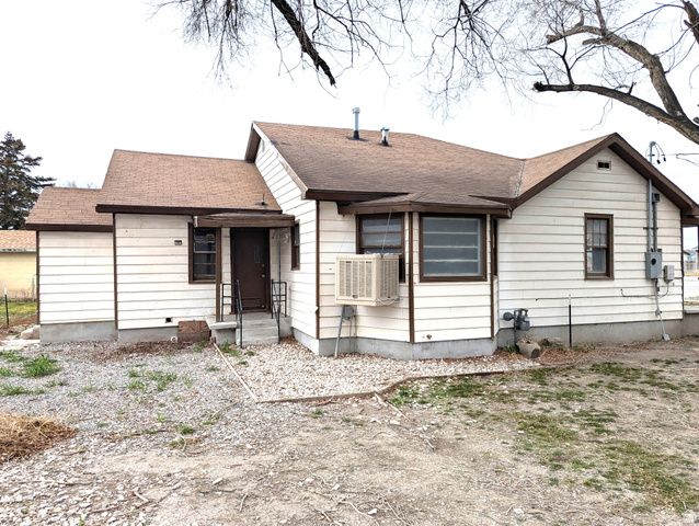 348 E MAIN ST, Grantsville, UT 84029