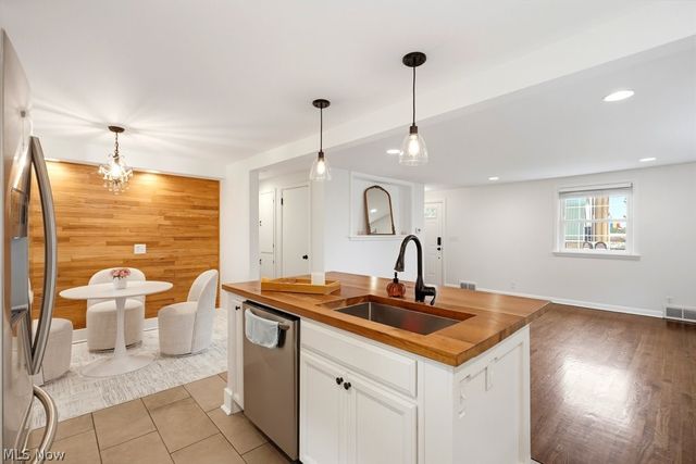 143 30th Street NW, Canton, OH 44709