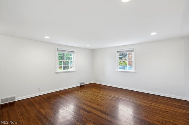 143 30th Street NW, Canton, OH 44709