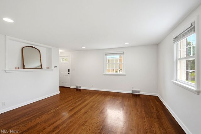 143 30th Street NW, Canton, OH 44709