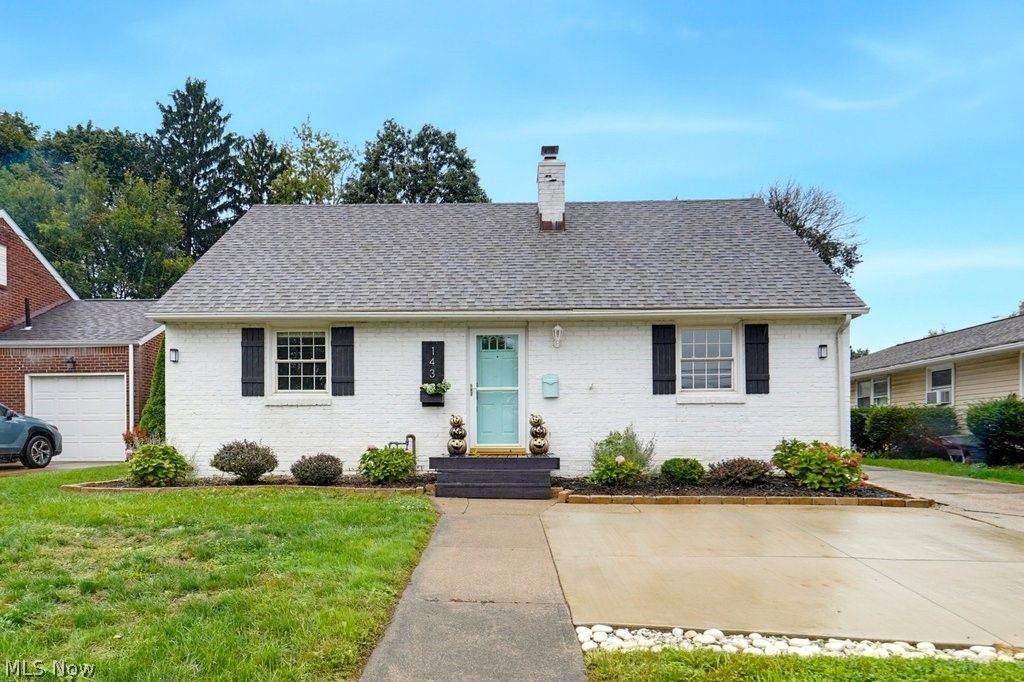143 30th Street NW, Canton, OH 44709