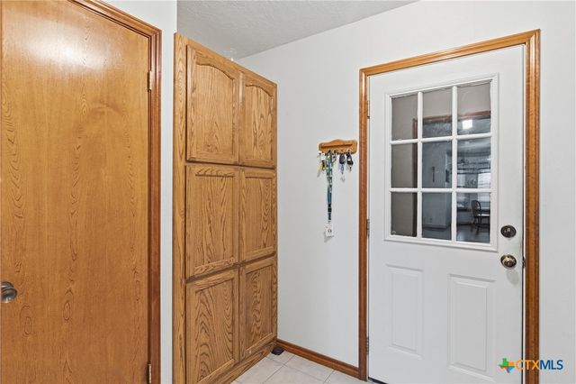 127 Santa Fe Ridge, Seguin, TX 78155