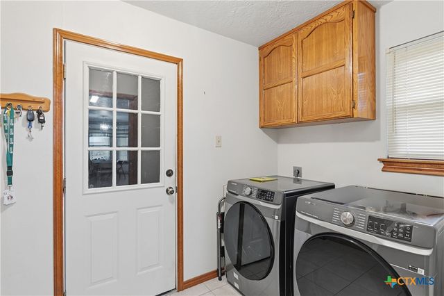 127 Santa Fe Ridge, Seguin, TX 78155