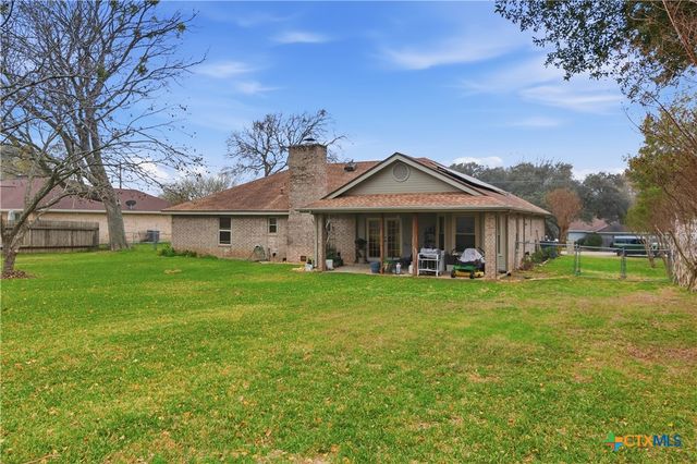 127 Santa Fe Ridge, Seguin, TX 78155