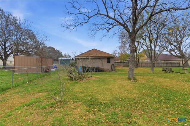 127 Santa Fe Ridge, Seguin, TX 78155