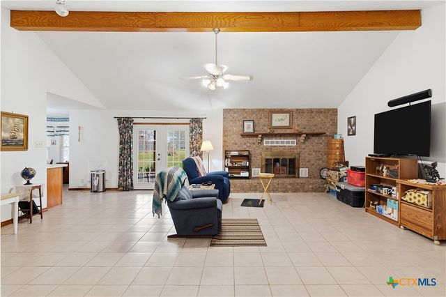 127 Santa Fe Ridge, Seguin, TX 78155