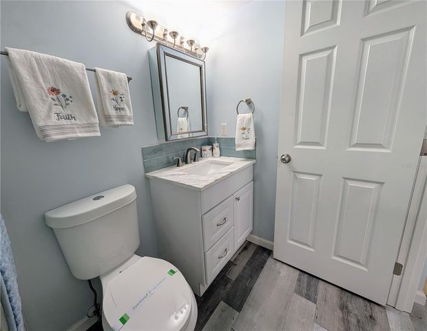 3564 LAKE BAYSHORE DRIVE K-203, Bradenton, FL 34205