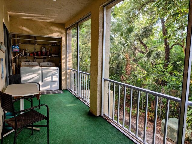 3564 LAKE BAYSHORE DRIVE K-203, Bradenton, FL 34205