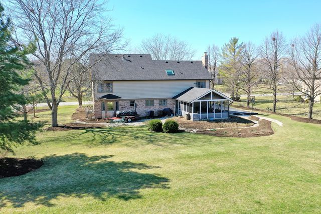 4 Shenandoah Lane, Hawthorn Woods, IL 60047