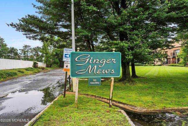 13 Ginger Court, Eatontown, NJ 07724