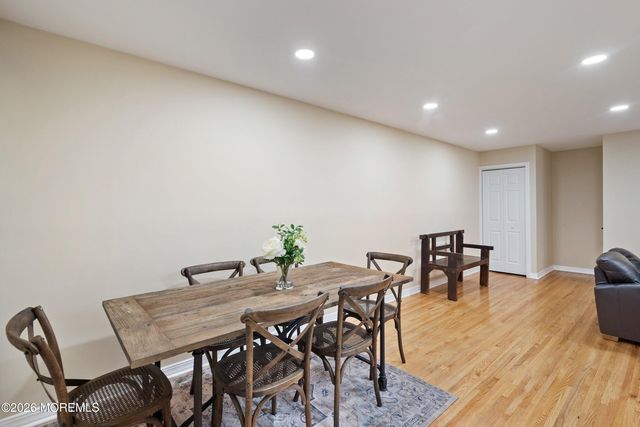 13 Ginger Court, Eatontown, NJ 07724