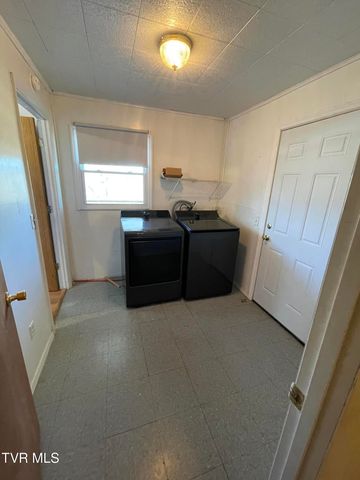 229 Grigsby School Road, Rogersville, TN 37857