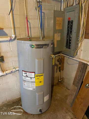 229 Grigsby School Road, Rogersville, TN 37857