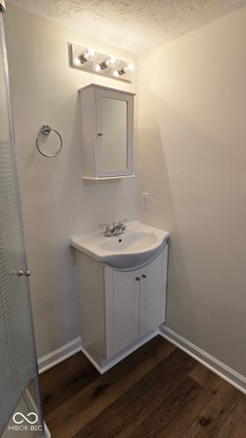 3823 Ireland Drive, Indianapolis, IN 46235