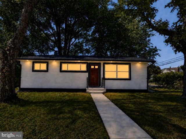 4401 ANNTANA AVE, Baltimore, MD 21206