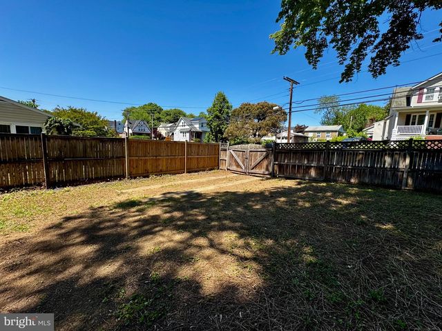4401 ANNTANA AVE, Baltimore, MD 21206