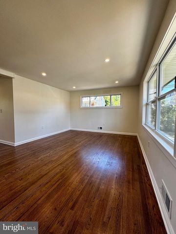 4401 ANNTANA AVE, Baltimore, MD 21206