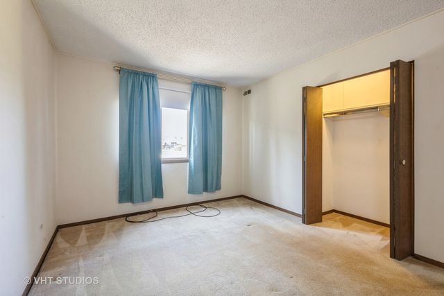 1450 Tanglewood Street 1B, Flossmoor, IL 60422