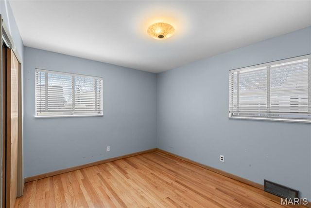 8816 Bridgeport Avenue, Brentwood, MO 63144