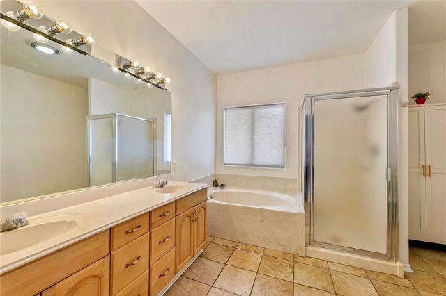13500 Copper Hills DR, Manchaca, TX 78652