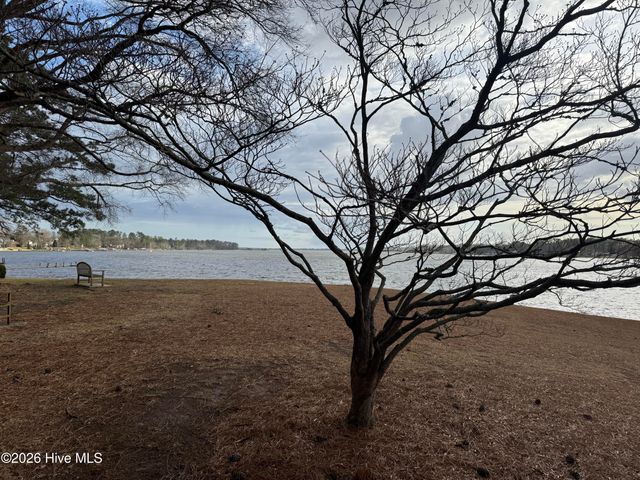 24 King Blount Drive, Bath, NC 27808