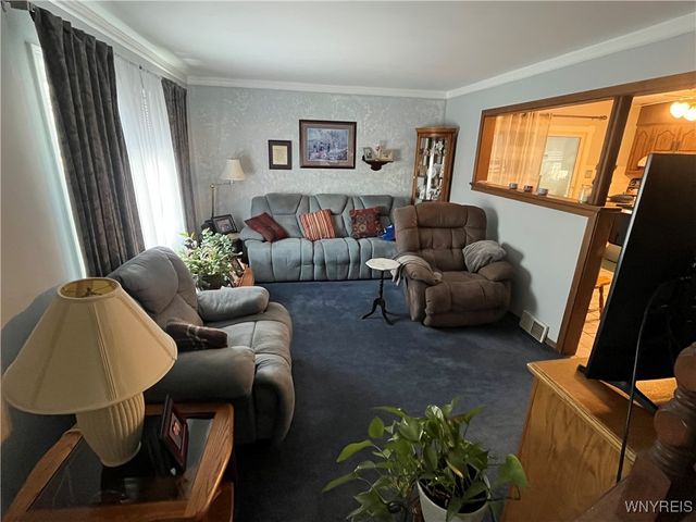 550 78th Street, Niagara Falls, NY 14304