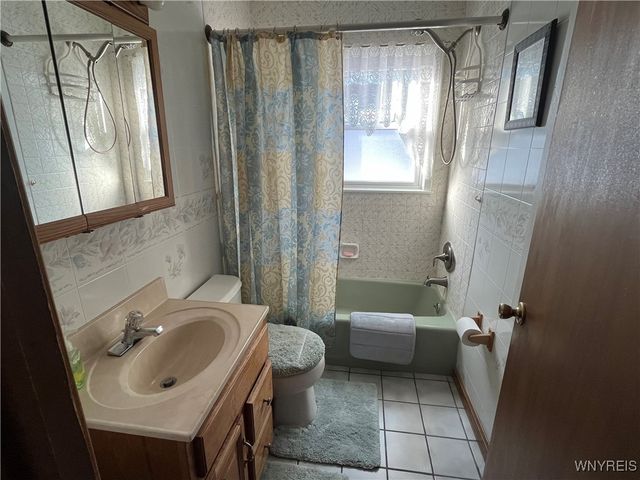 550 78th Street, Niagara Falls, NY 14304