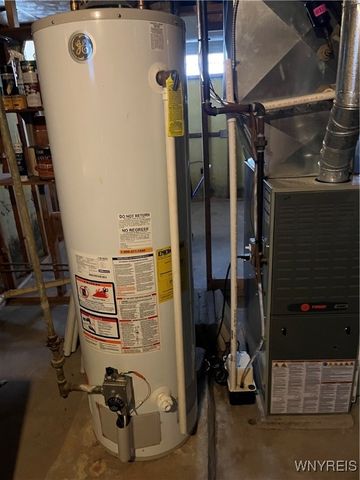 550 78th Street, Niagara Falls, NY 14304