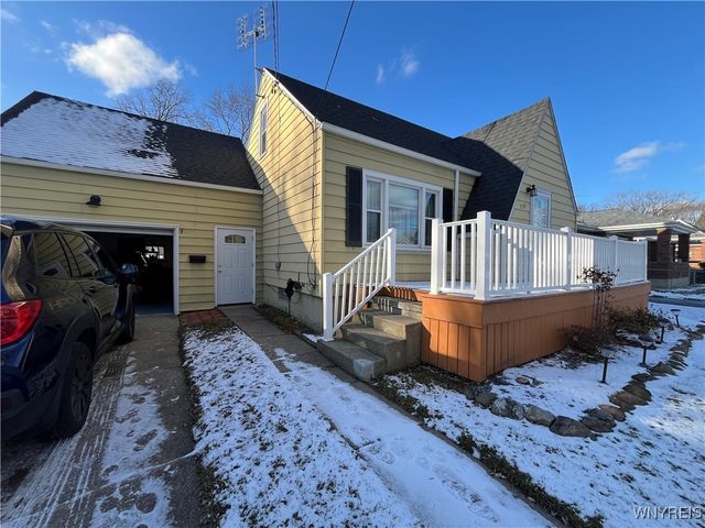 550 78th Street, Niagara Falls, NY 14304