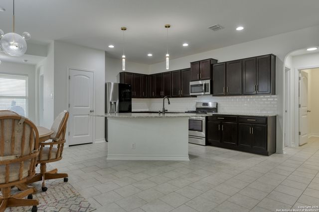 8732 Ironwood Hill, San Antonio, TX 78254