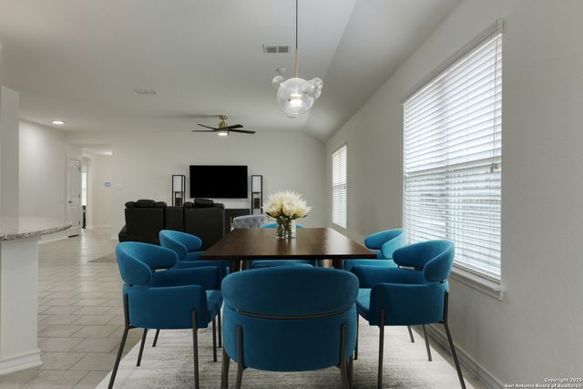 8732 Ironwood Hill, San Antonio, TX 78254