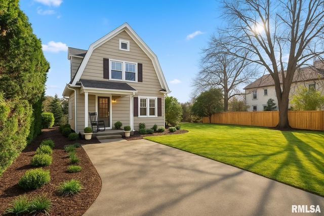 1825 W MOSS Avenue, Peoria, IL 61606