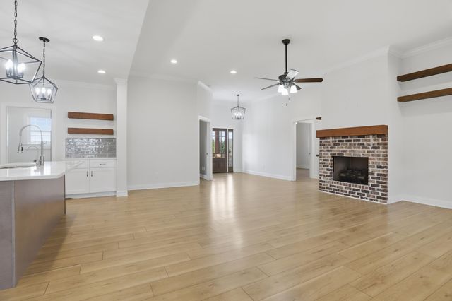 80 Play House Drive, Ringgold, GA 30736