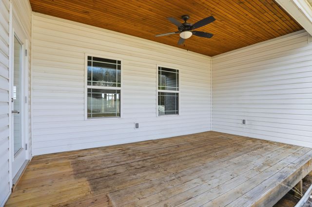 80 Play House Drive, Ringgold, GA 30736