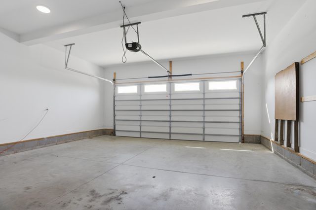 80 Play House Drive, Ringgold, GA 30736